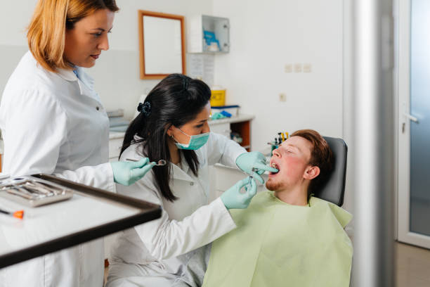 Best Emergency Treatment for Toothache in Broadway, NC